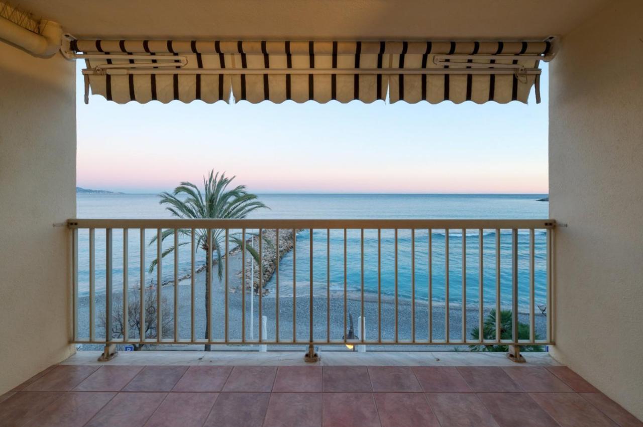 Charmant T3 Front De Mer Apartment Roquebrune-Cap-Martin Exterior photo